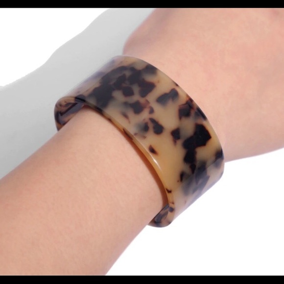 Stunning bangle - Picture 2 of 3